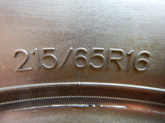 ＭＯＭＯ　Ｗ３　215/65Ｒ16　4本　（厚木店）の画像3