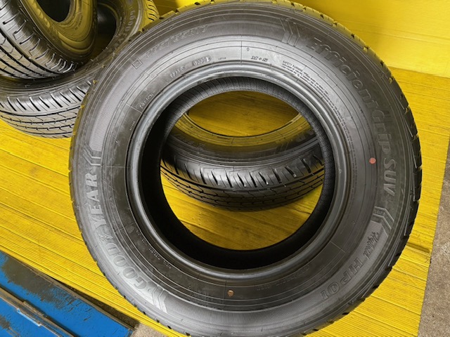 グッドイヤー エフィシエントグリップSUV HO01　265/65R17 2024年製 中古4本　（厚木店）の画像4