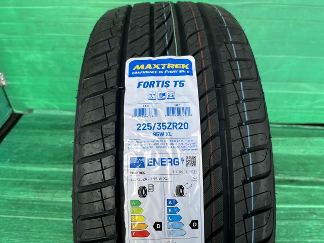 マックストレック FORTIS T5(町田店)