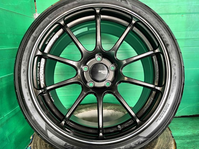 ADVAN Racing19 RS3ボルボ等 avdansports v107 ADVAN Racing19 RS3ボルボ等 avdansports v107 タイヤ・ホイール