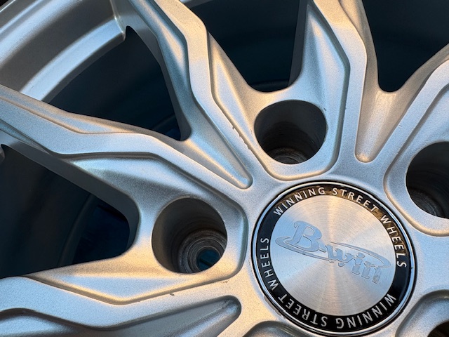 B-WIN（都筑店）の画像4