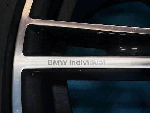BMW純正 individual Vスポーク759i（都筑店）の画像3