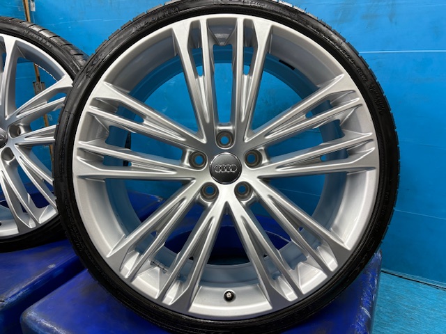 アウディ純正 5ツインスポークVデザイン（都筑店）