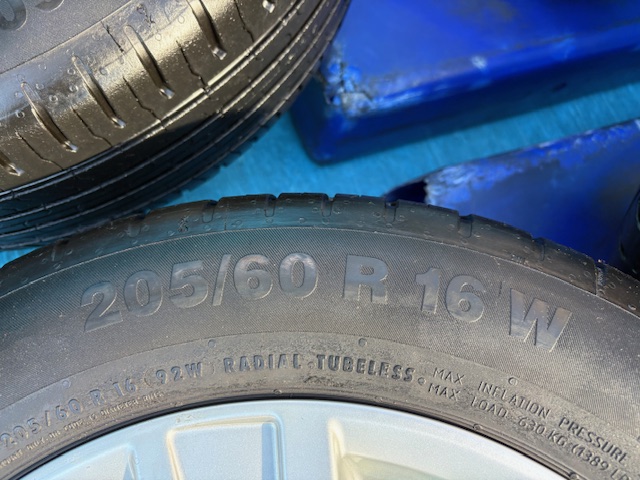 アウディA4純正（都筑店）の画像3